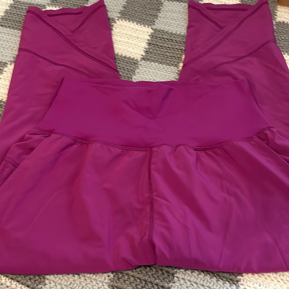 EUC Lululemon Jogger Yoga Pants